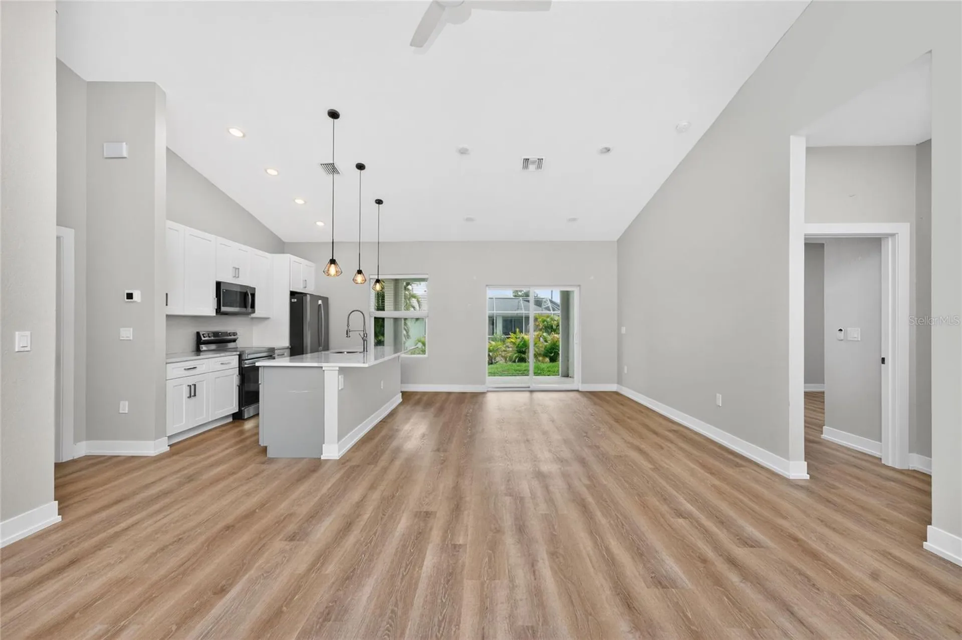 105 Cottage Place Rotonda West FL 33947