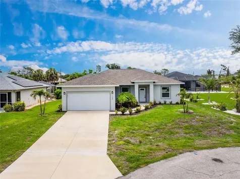 105 Cottage Place Rotonda West FL 33947