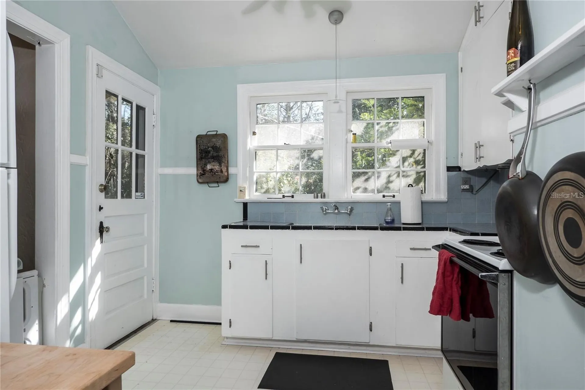 1125 NW 10th Avenue Gainesville FL 32605