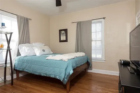 1125 NW 10th Avenue Gainesville FL 32605