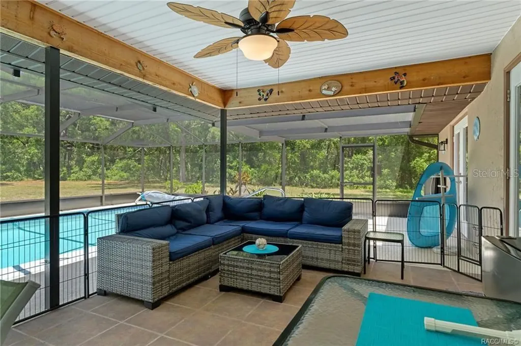 807 W National Street Hernando FL 34442