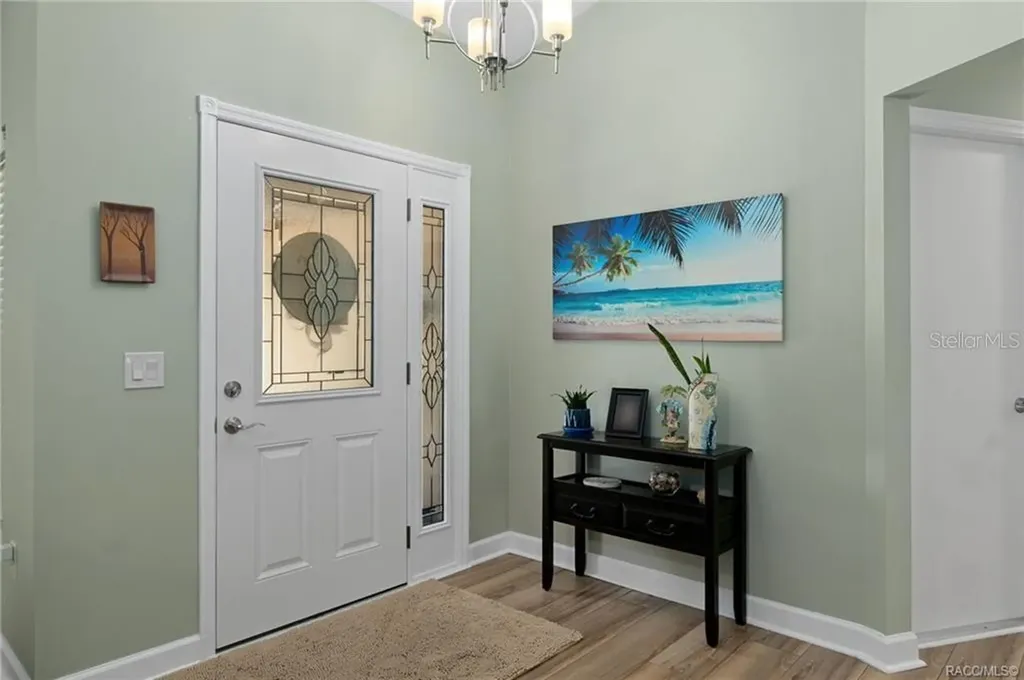 807 W National Street Hernando FL 34442