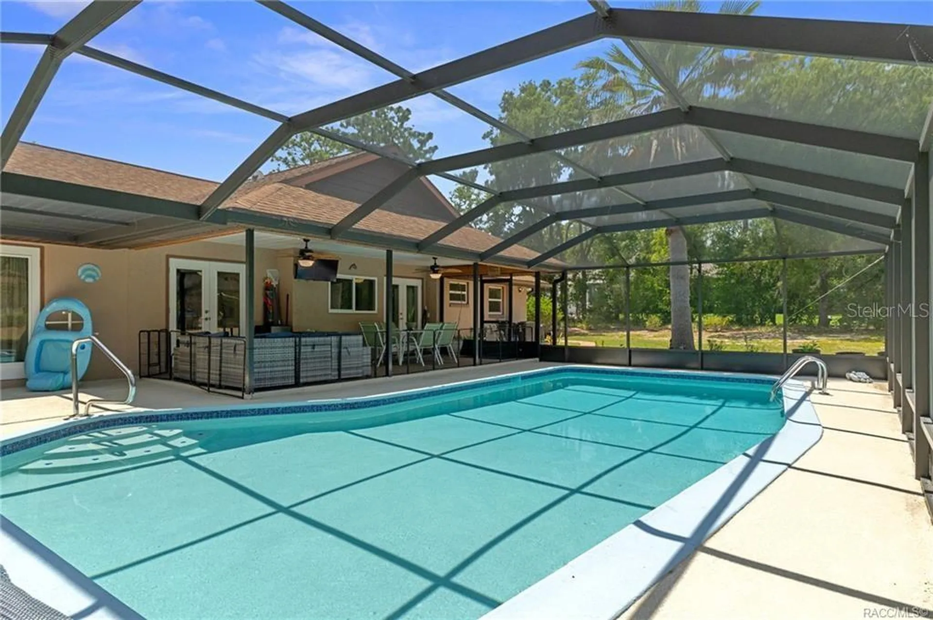 807 W National Street Hernando FL 34442