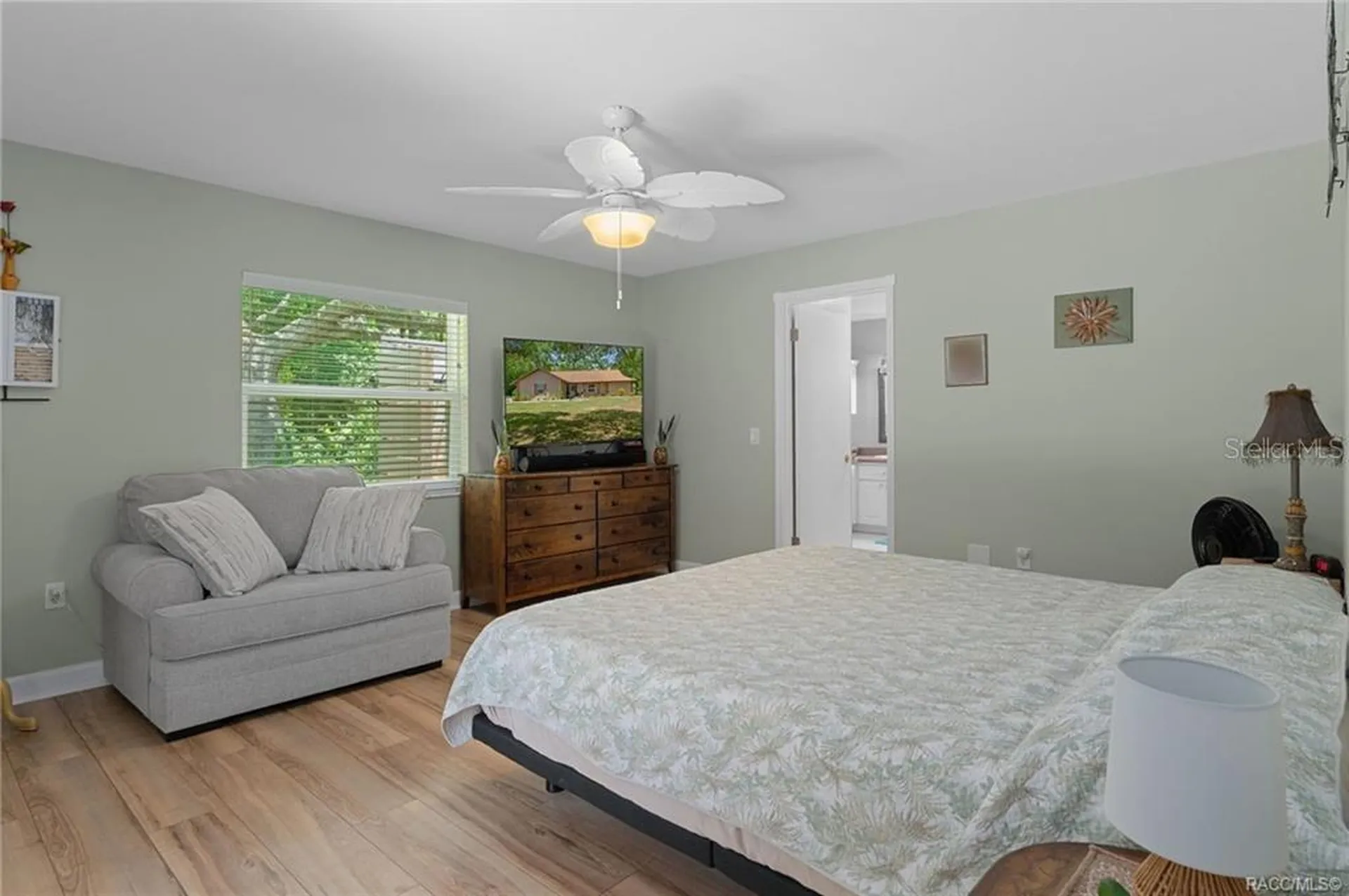 807 W National Street Hernando FL 34442