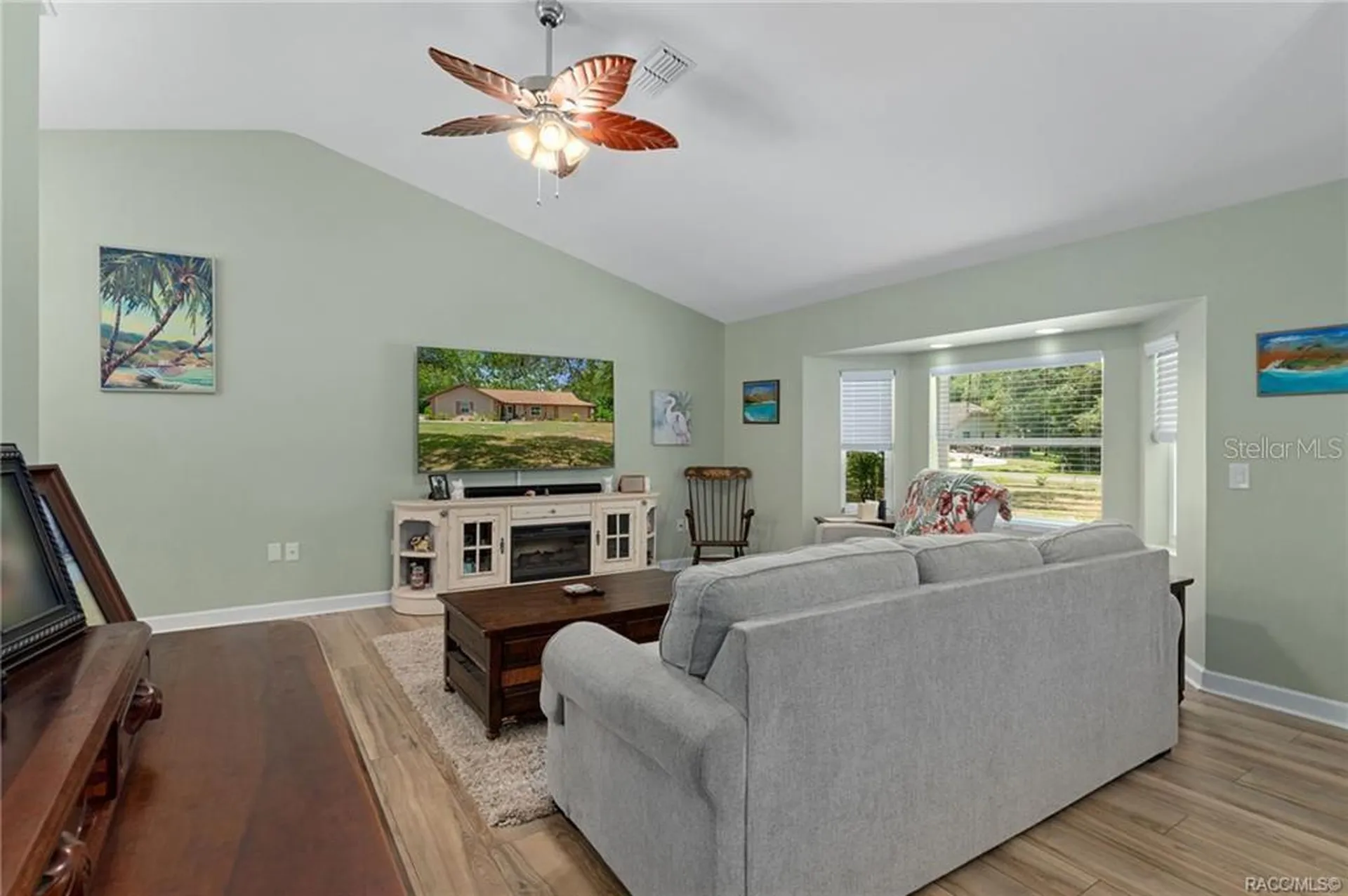 807 W National Street Hernando FL 34442