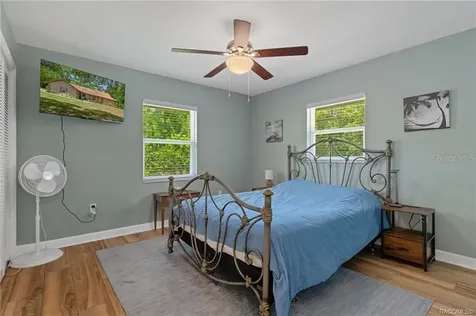 807 W National Street Hernando FL 34442