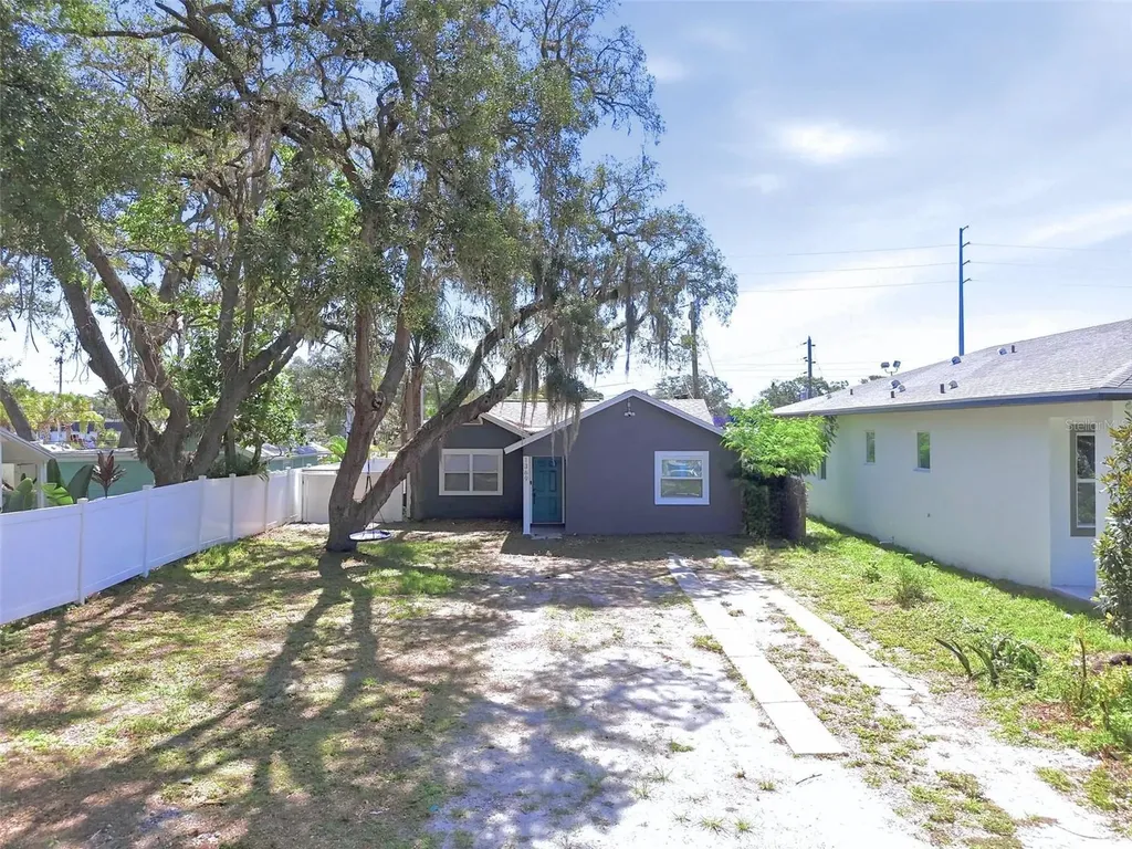 1369 S Michigan Avenue Clearwater FL 33756