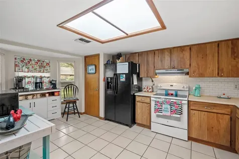 6144 Beechwood Drive Dade City FL 33523