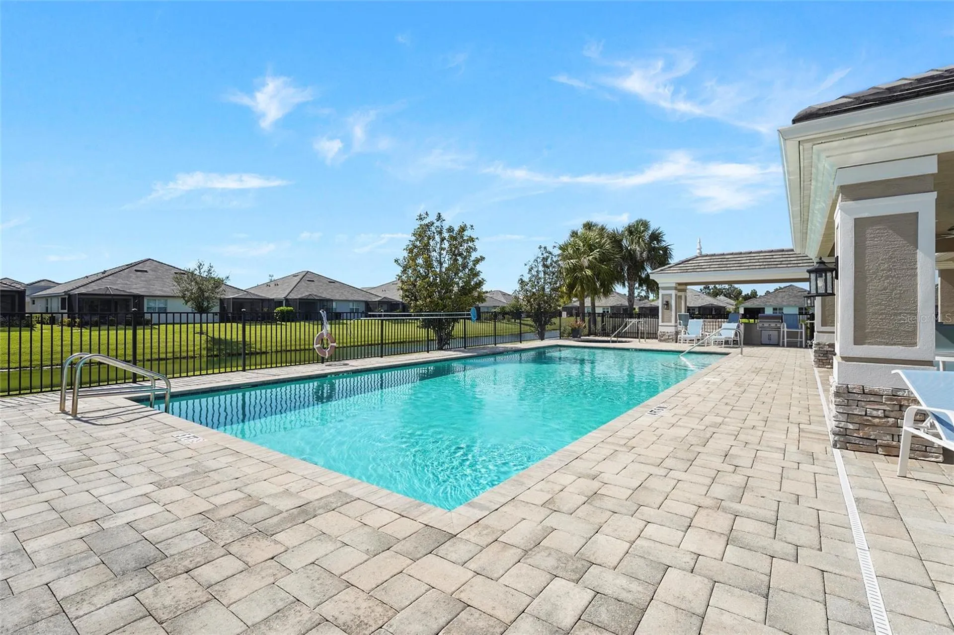 7523 Campus Cove Sarasota FL 34243