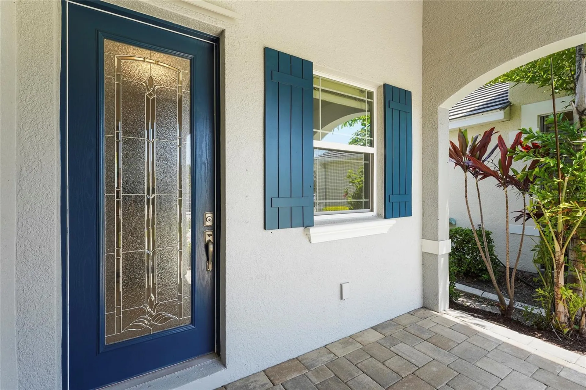 7523 Campus Cove Sarasota FL 34243