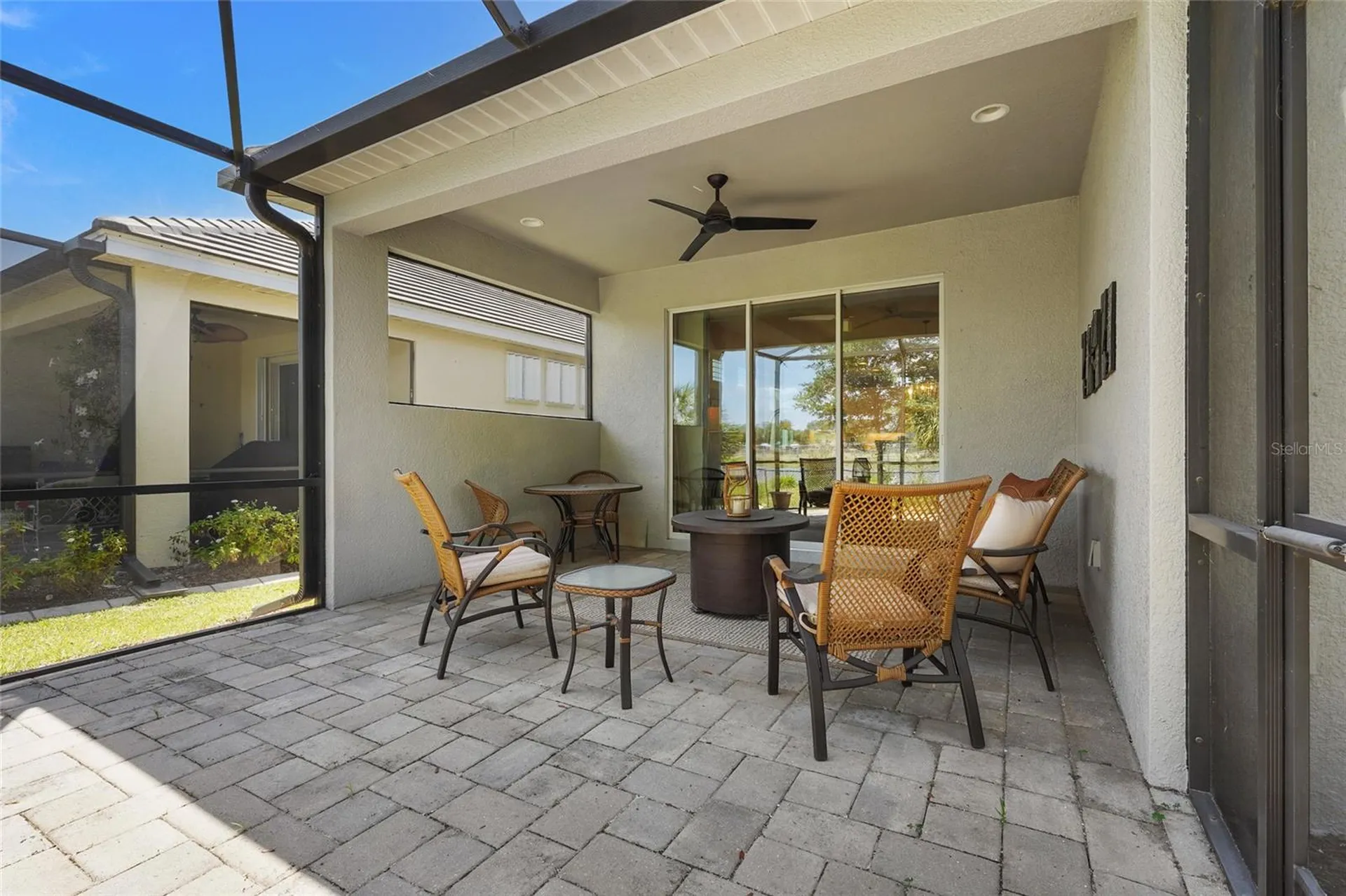 7523 Campus Cove Sarasota FL 34243