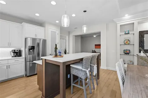 7523 Campus Cove Sarasota FL 34243