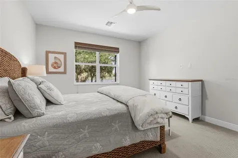 7523 Campus Cove Sarasota FL 34243