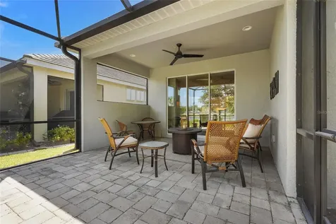 7523 Campus Cove Sarasota FL 34243