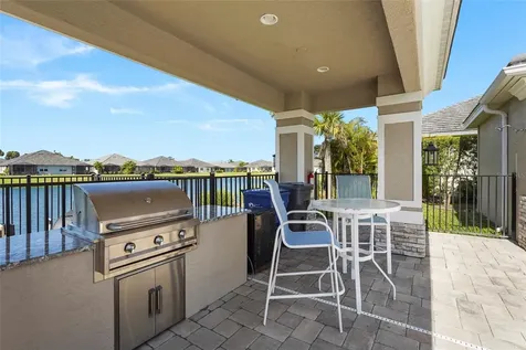 7523 Campus Cove Sarasota FL 34243