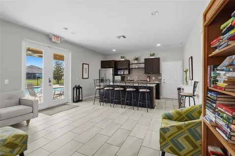 7523 Campus Cove Sarasota FL 34243