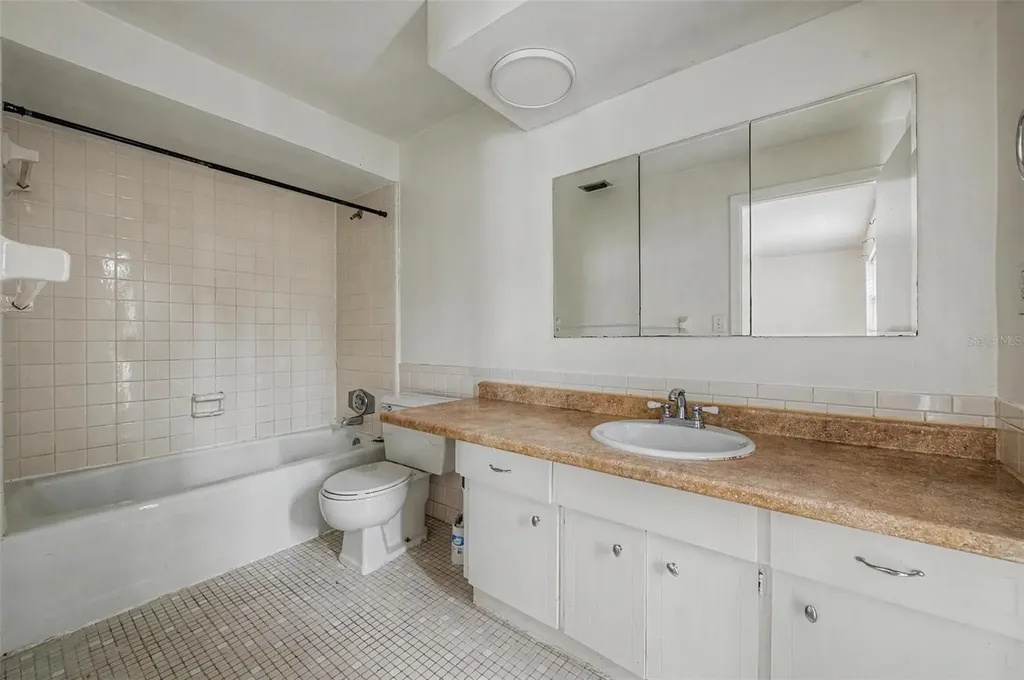 1647 Summerdale Drive S Clearwater FL 33764