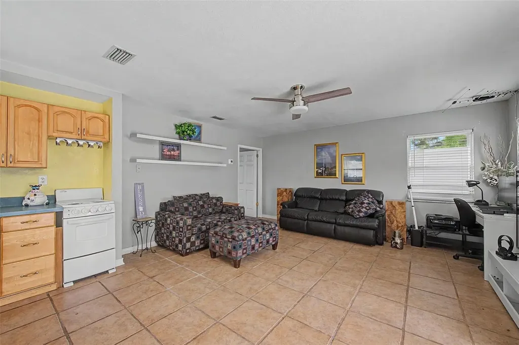 1647 Summerdale Drive S Clearwater FL 33764