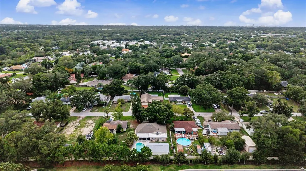 1647 Summerdale Drive S Clearwater FL 33764