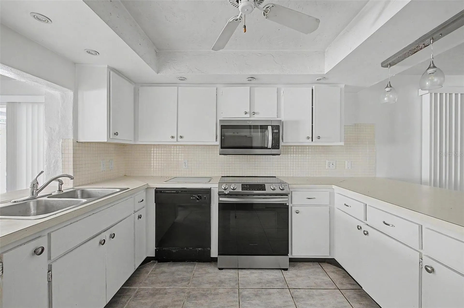 1647 Summerdale Drive S Clearwater FL 33764
