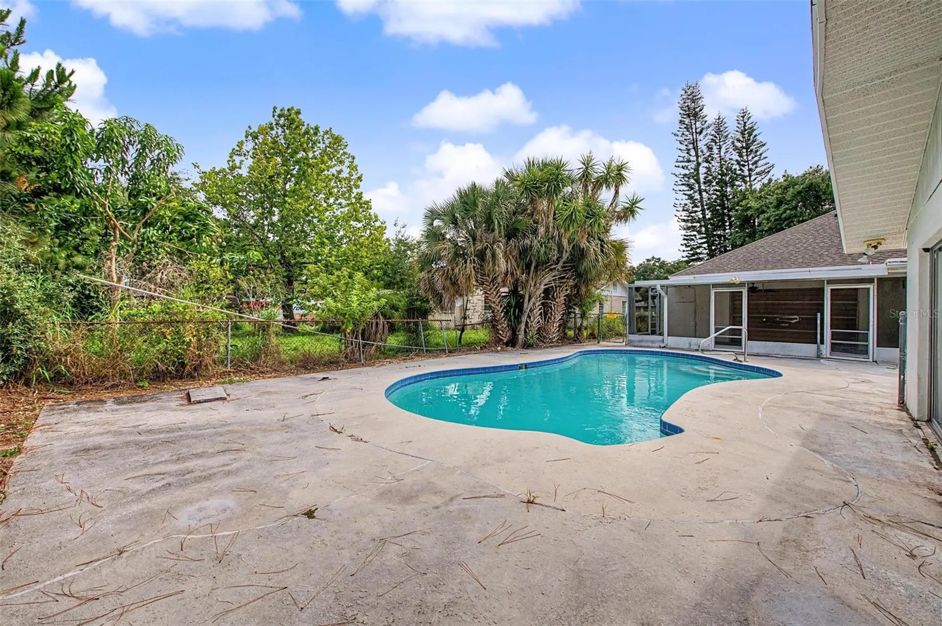 1647 Summerdale Drive S Clearwater FL 33764