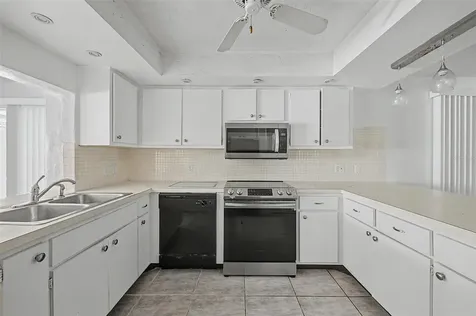 1647 Summerdale Drive S Clearwater FL 33764