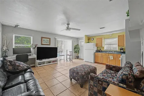 1647 Summerdale Drive S Clearwater FL 33764
