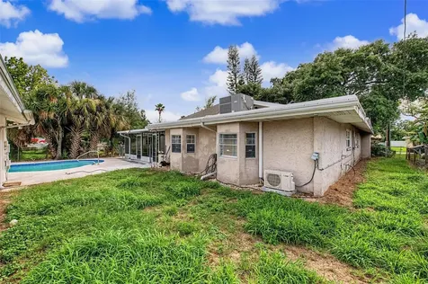 1647 Summerdale Drive S Clearwater FL 33764