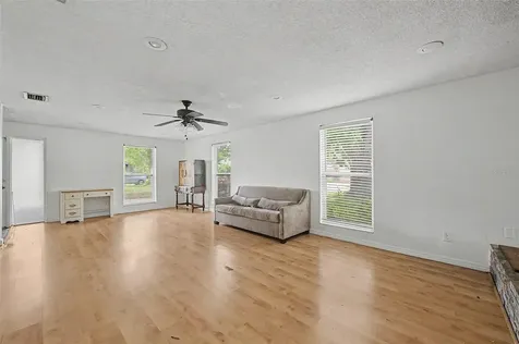 1647 Summerdale Drive S Clearwater FL 33764