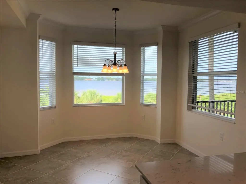 1010 Tidewater Shores Loop Bradenton FL 34208