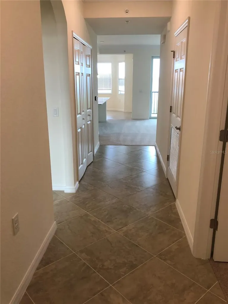 1010 Tidewater Shores Loop Bradenton FL 34208
