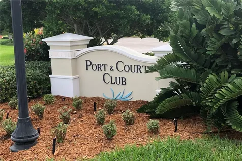 1010 Tidewater Shores Loop Bradenton FL 34208