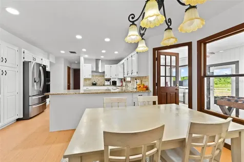 5750 Oak Hollow Lane Oviedo FL 32765