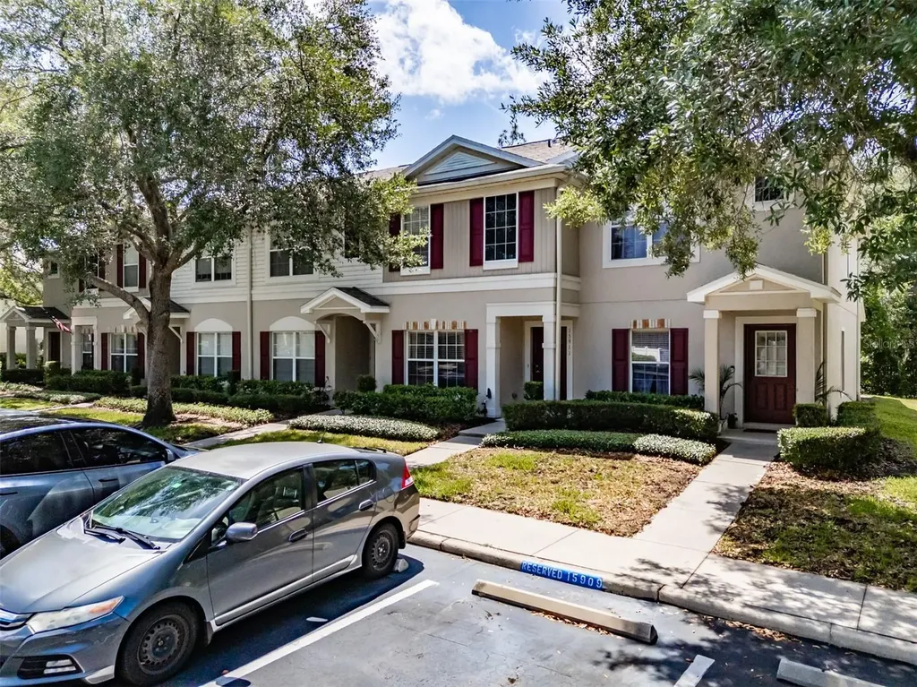 15911 Fishhawk View Drive Lithia FL 33547