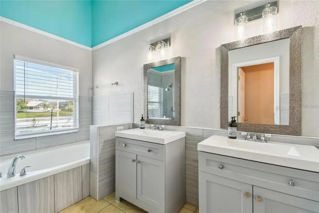 7829 Elmstone Circle Orlando FL 32822