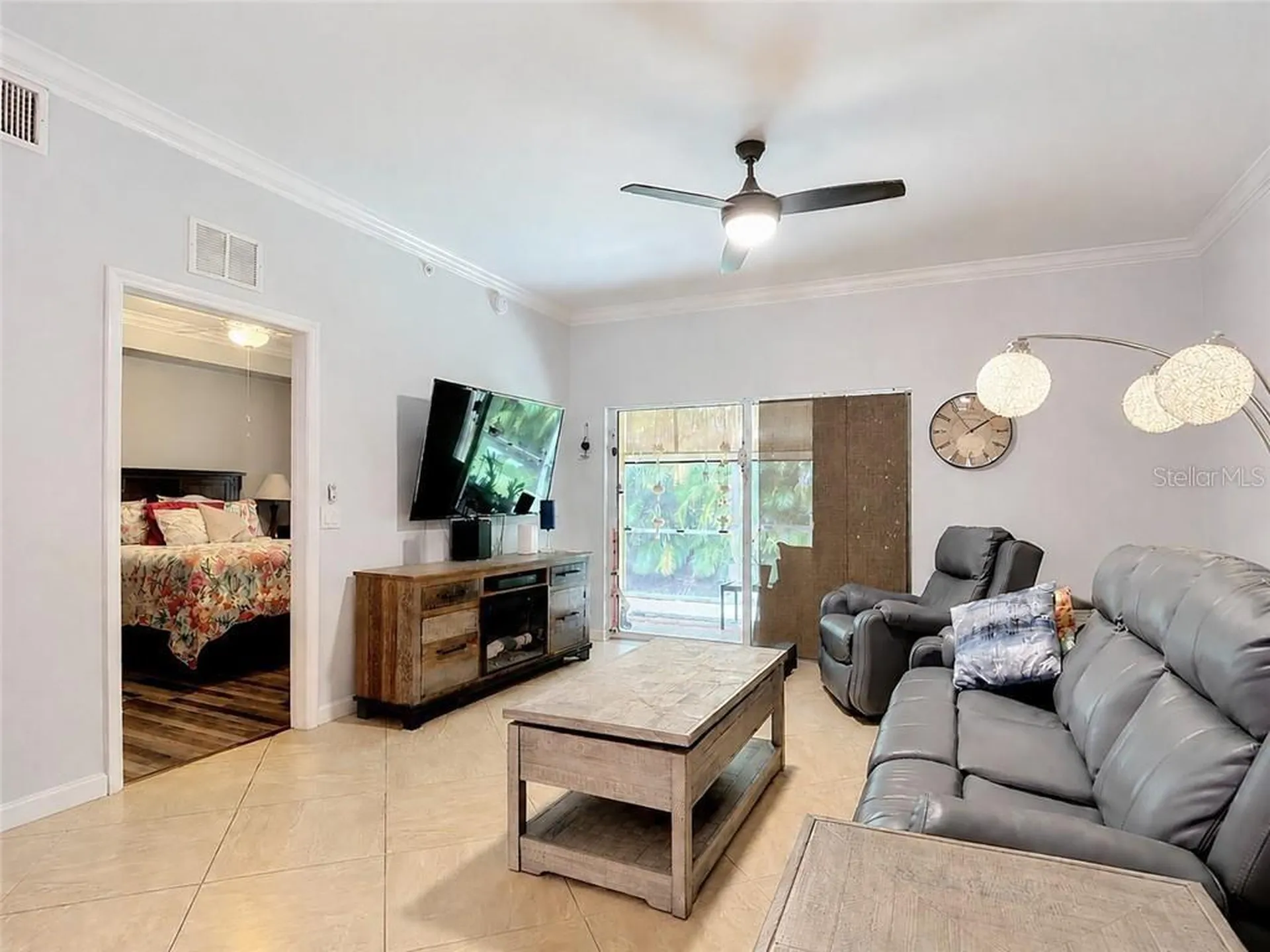 1051 Winding Pines Circle Cape Coral FL 33909