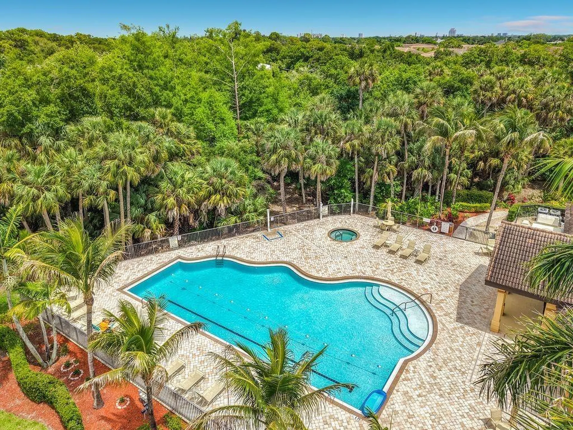 1051 Winding Pines Circle Cape Coral FL 33909