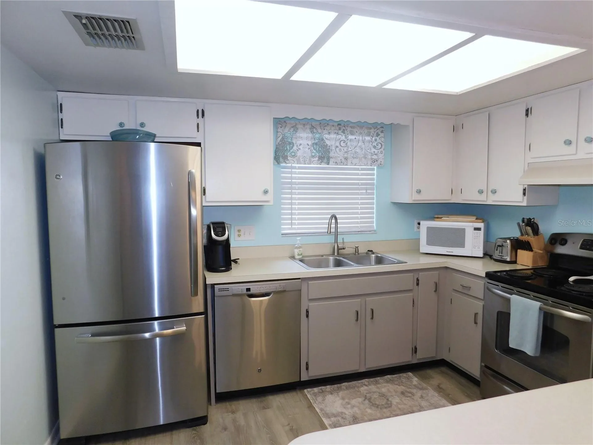 1400 Tarpon Woods Boulevard Palm Harbor FL 34685