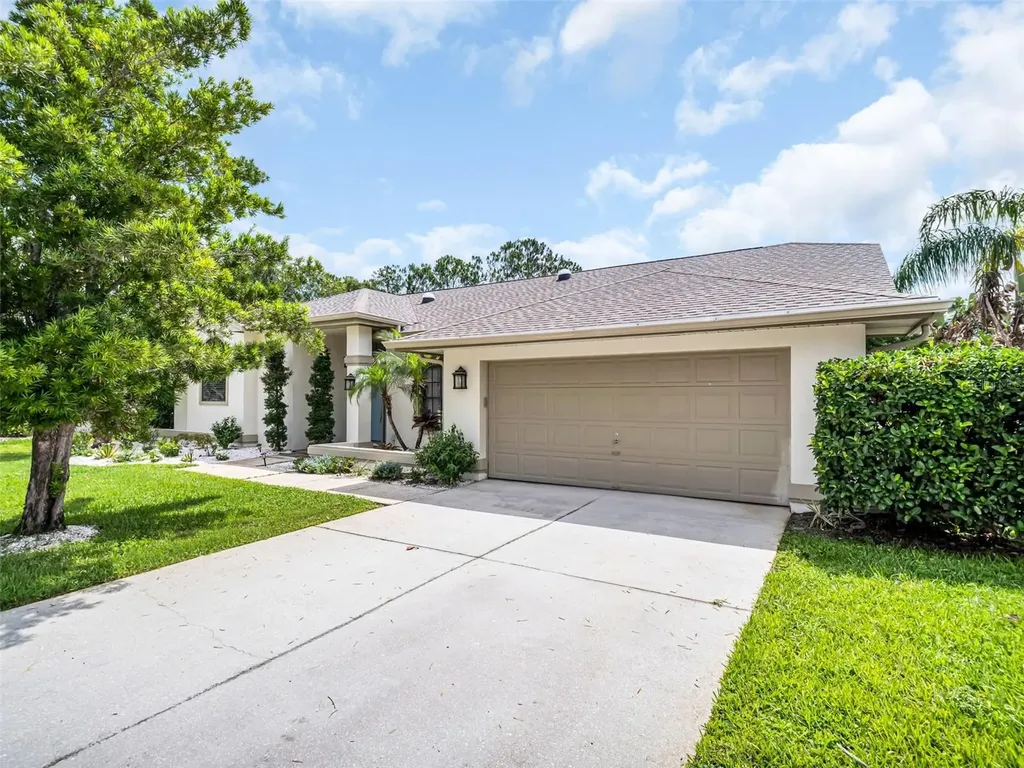447 Whispering Lakes Boulevard Tarpon Springs FL 34688