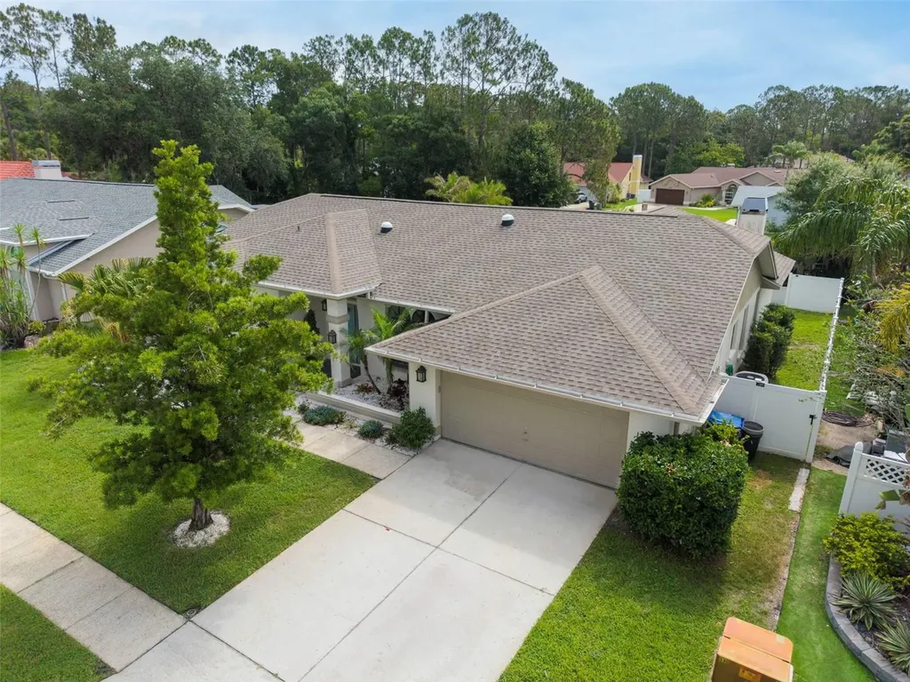 447 Whispering Lakes Boulevard Tarpon Springs FL 34688