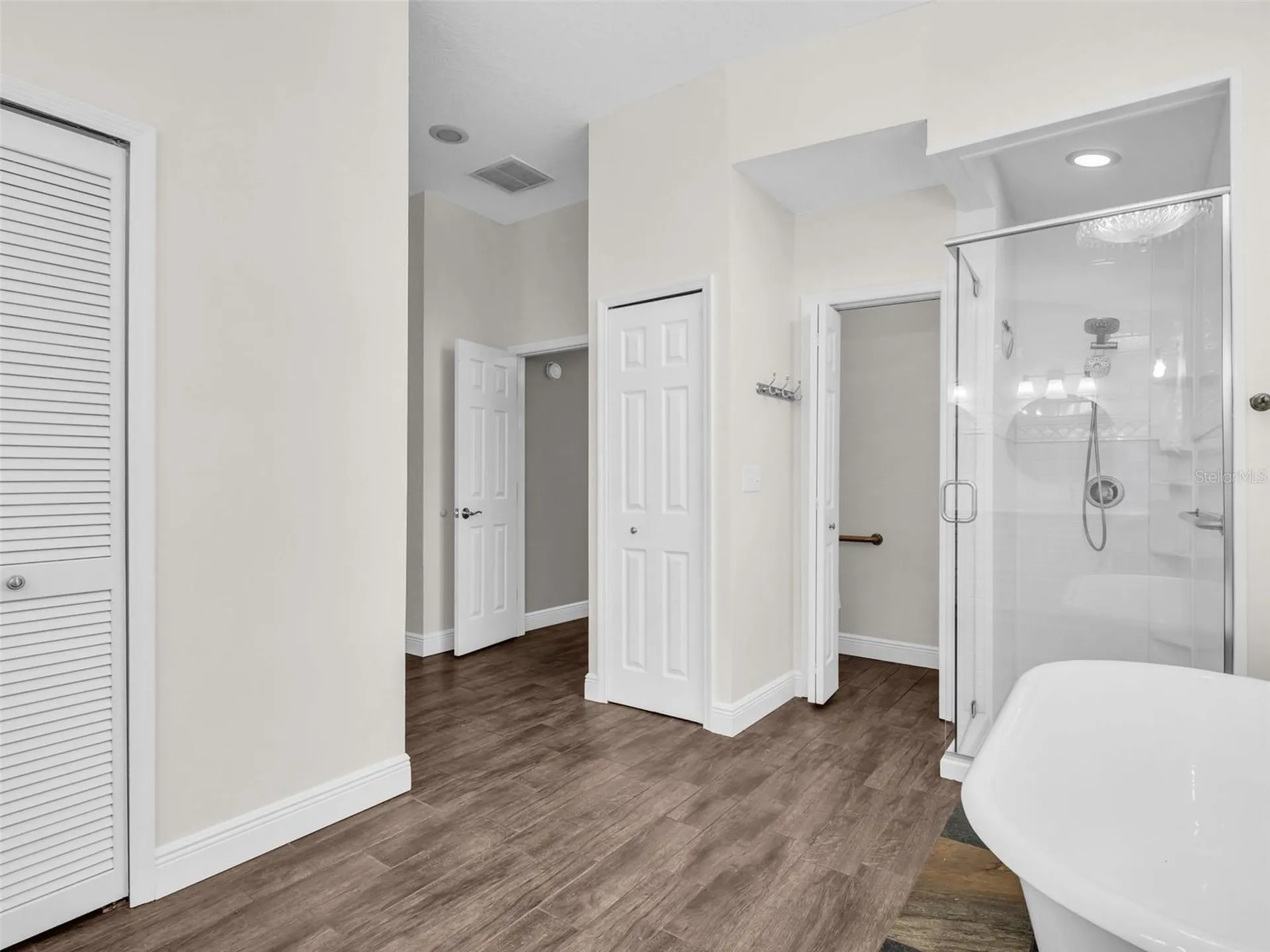 447 Whispering Lakes Boulevard Tarpon Springs FL 34688