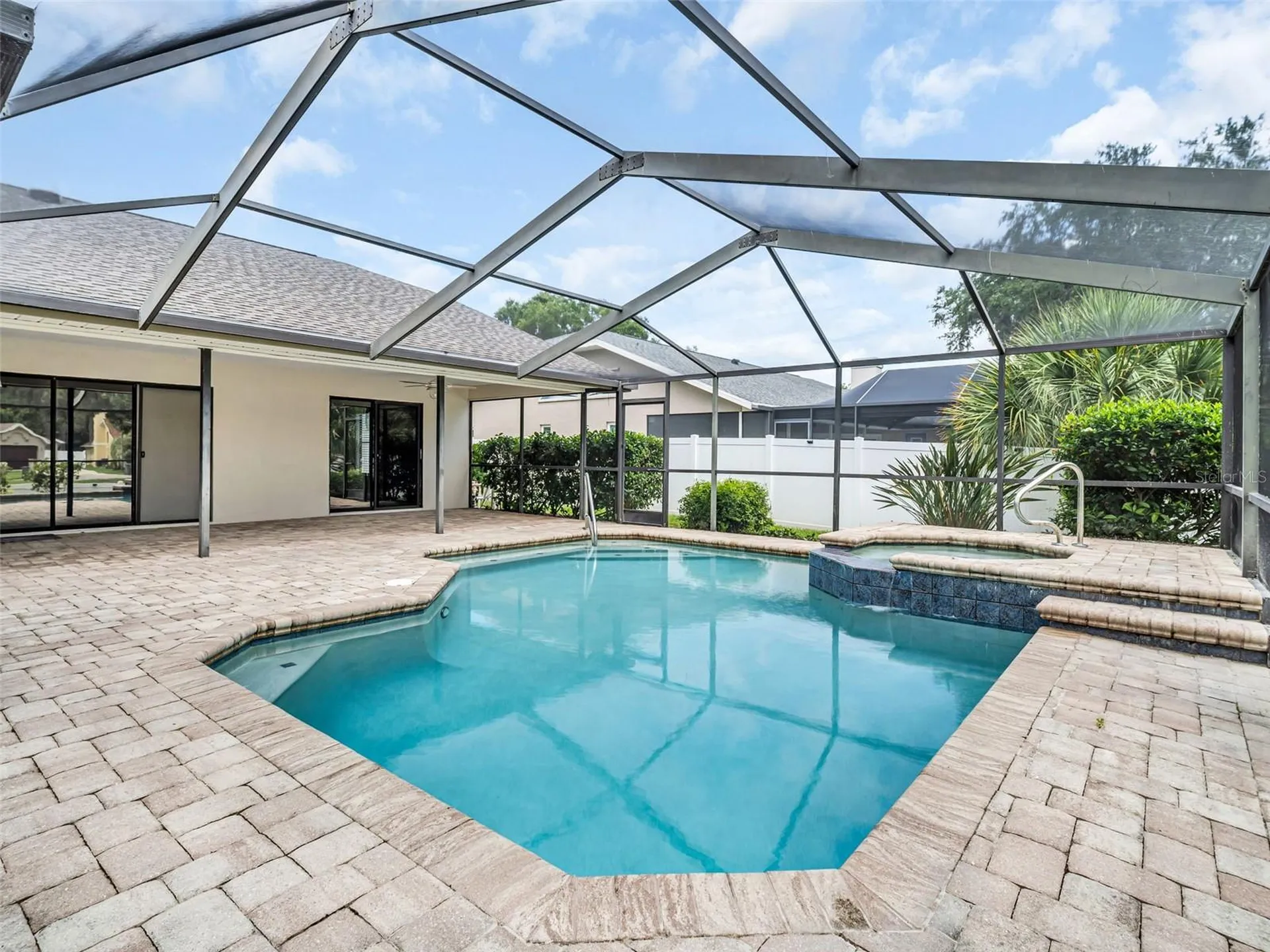 447 Whispering Lakes Boulevard Tarpon Springs FL 34688