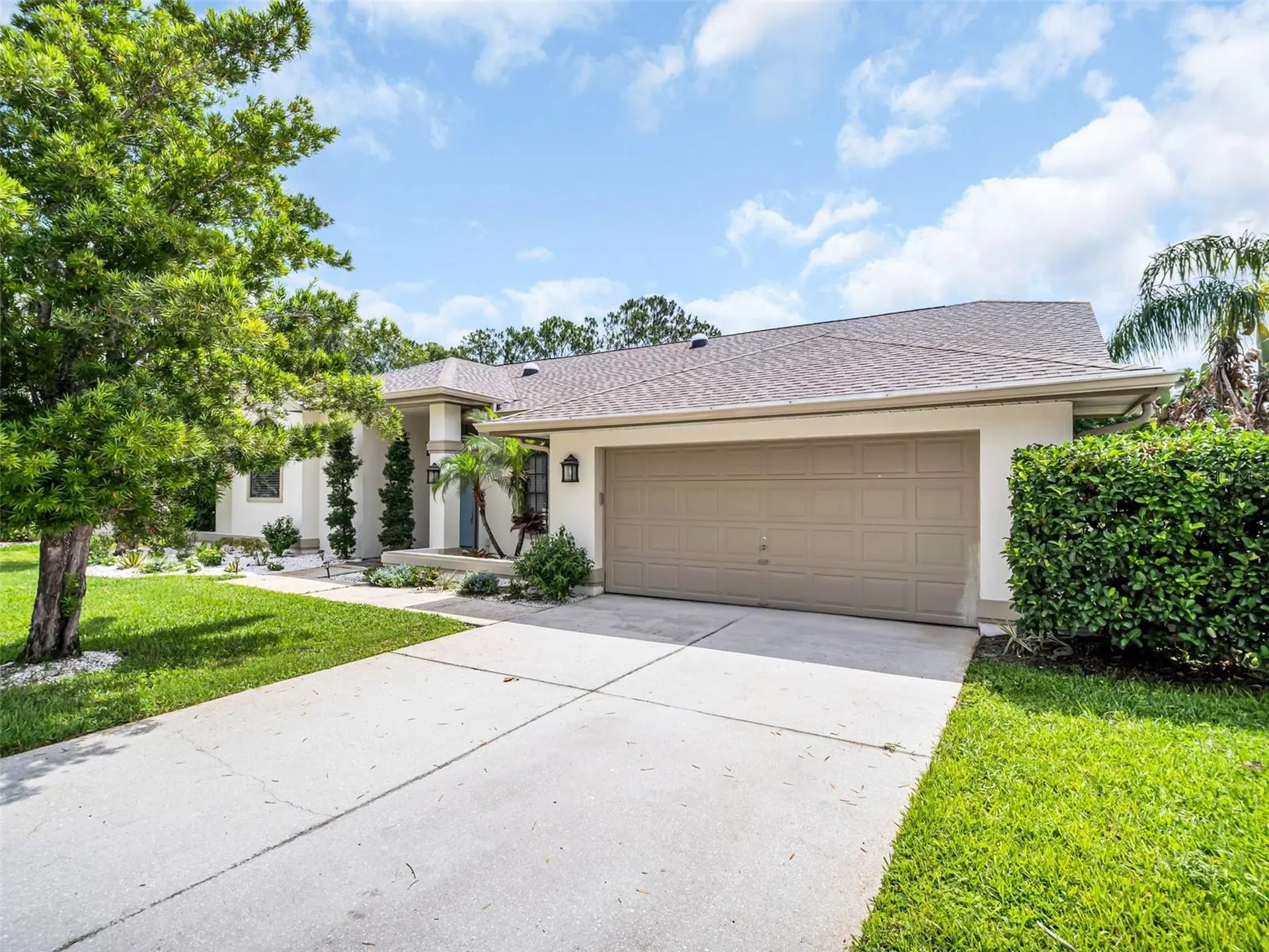 447 Whispering Lakes Boulevard Tarpon Springs FL 34688
