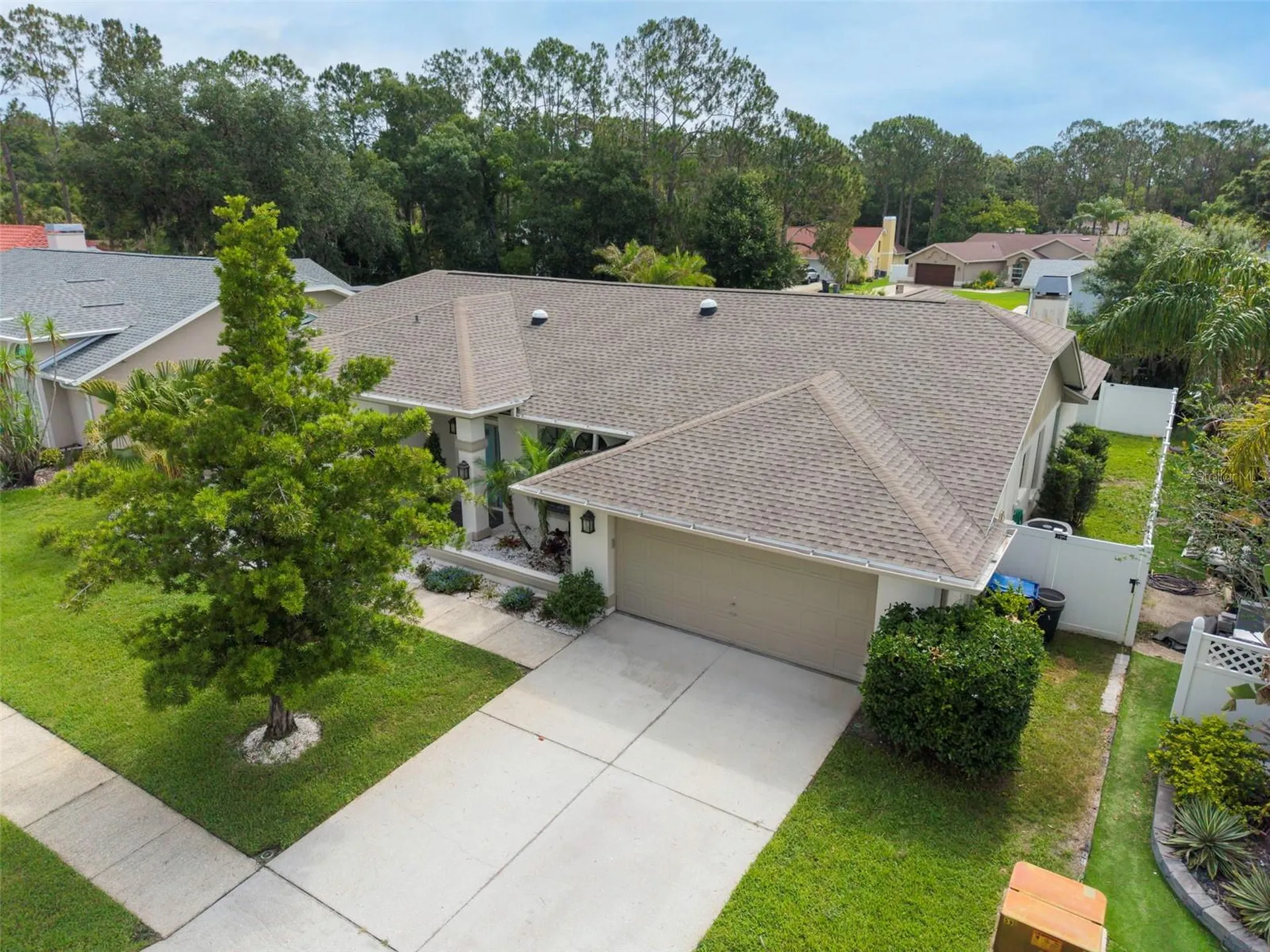 447 Whispering Lakes Boulevard Tarpon Springs FL 34688