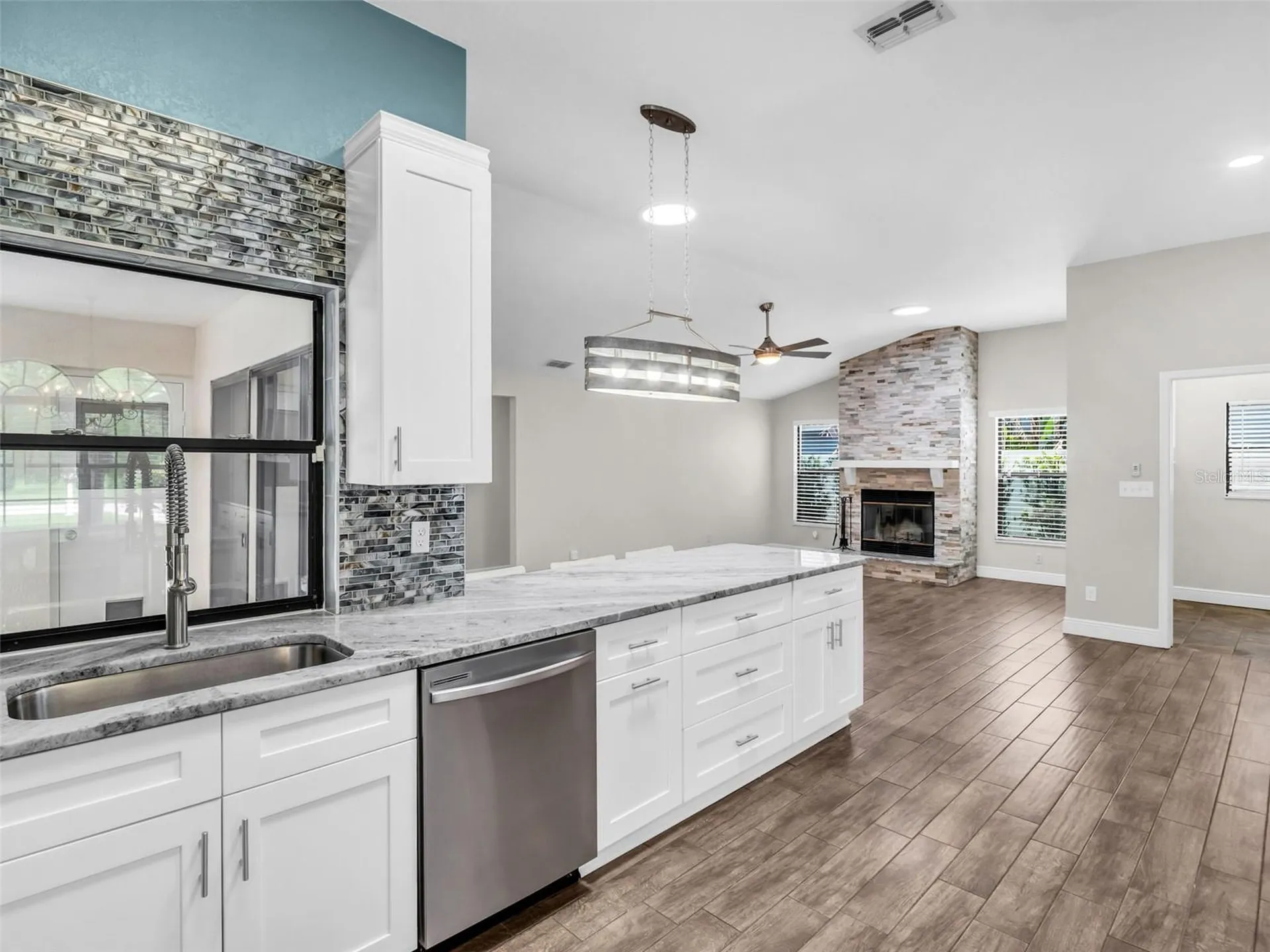 447 Whispering Lakes Boulevard Tarpon Springs FL 34688