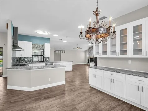 447 Whispering Lakes Boulevard Tarpon Springs FL 34688