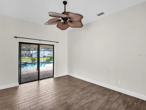 447 Whispering Lakes Boulevard Tarpon Springs FL 34688