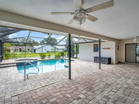 447 Whispering Lakes Boulevard Tarpon Springs FL 34688