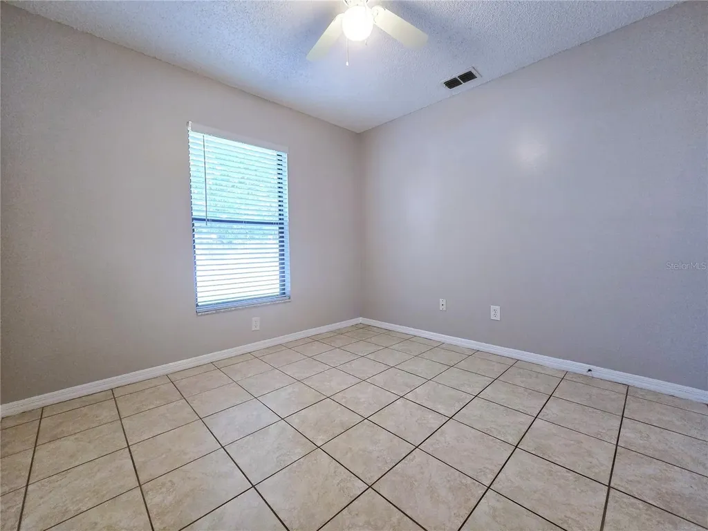 1423 Montana Avenue St Cloud FL 34769