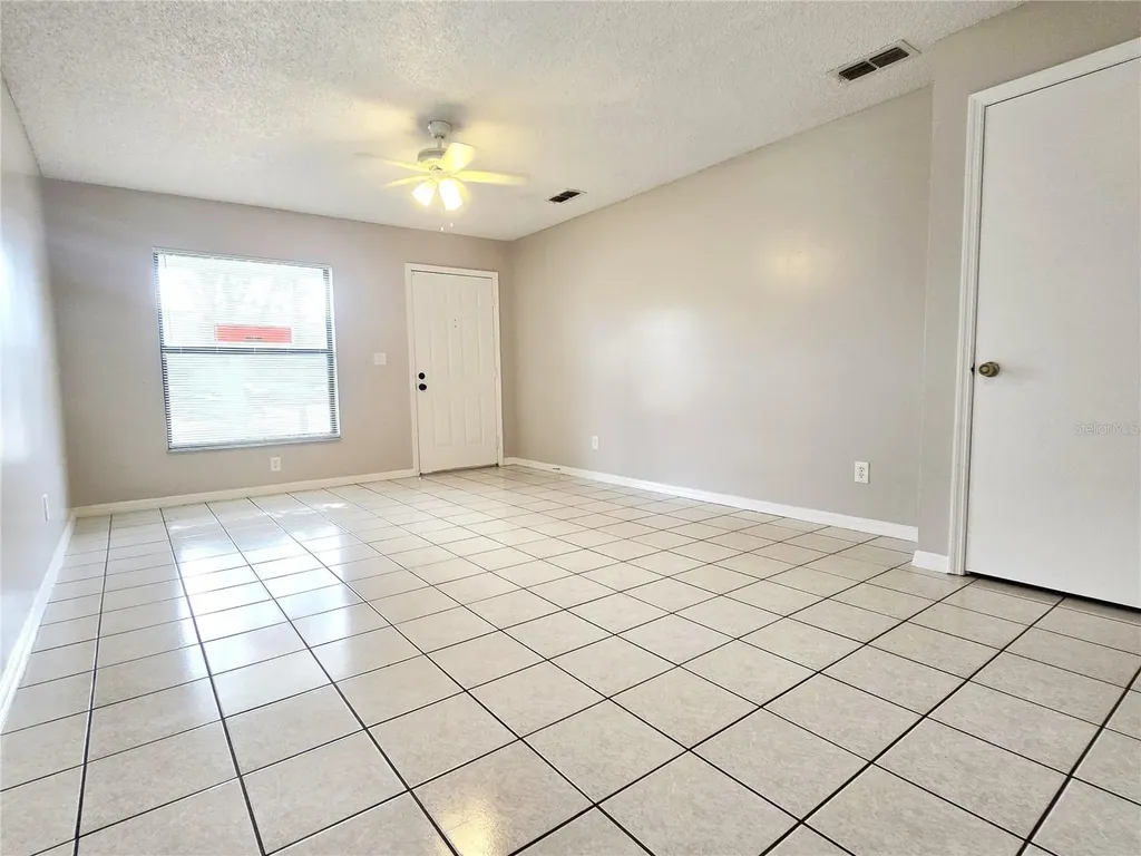 1423 Montana Avenue St Cloud FL 34769